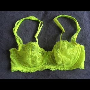 Victoria’s Secret Very Sexy Unlined Demi Lace Bra